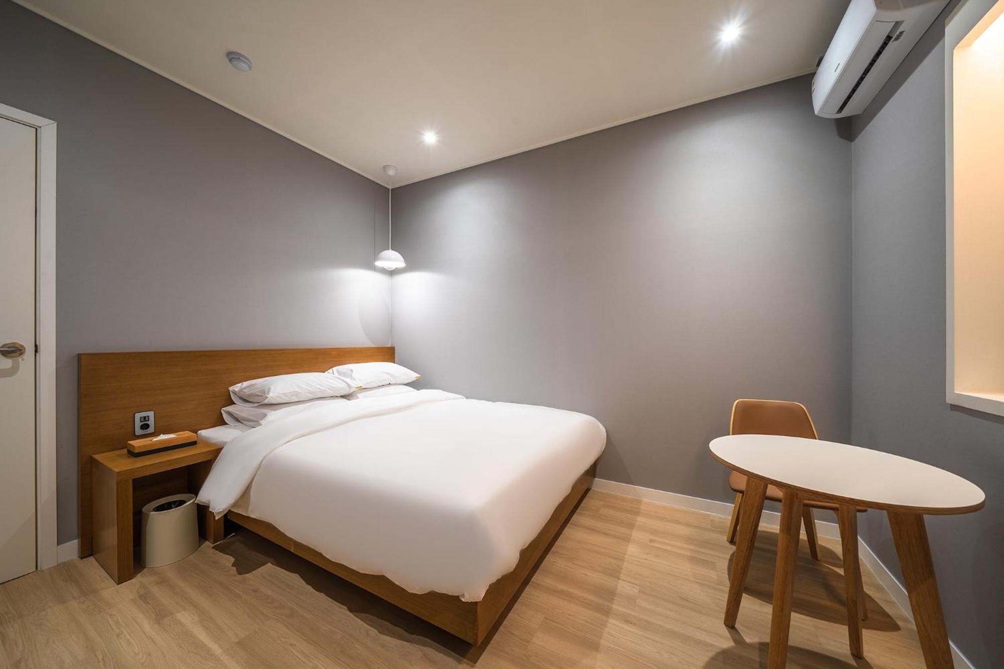 Mono Hotel Сувон Экстерьер фото