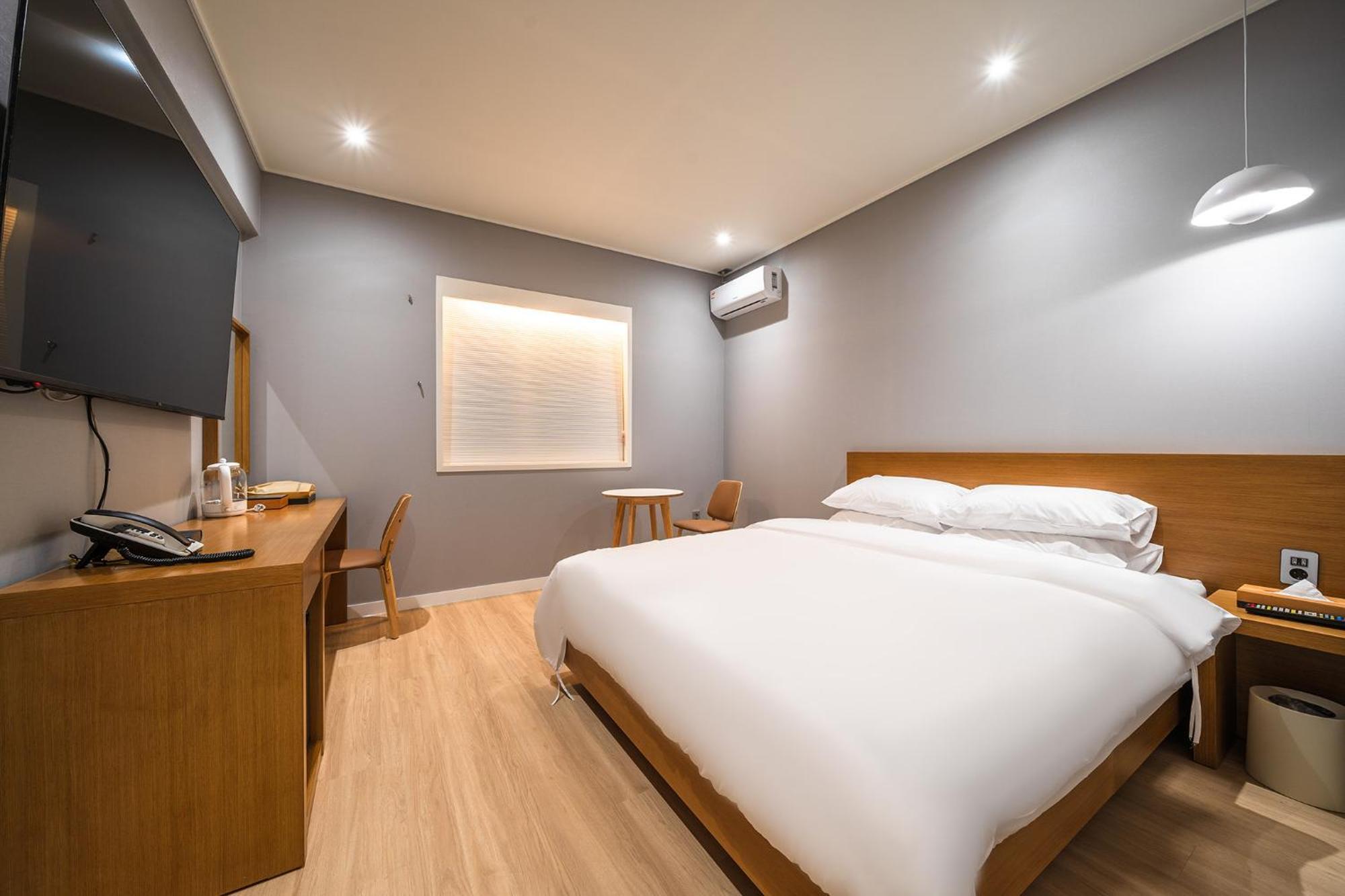 Mono Hotel Сувон Экстерьер фото
